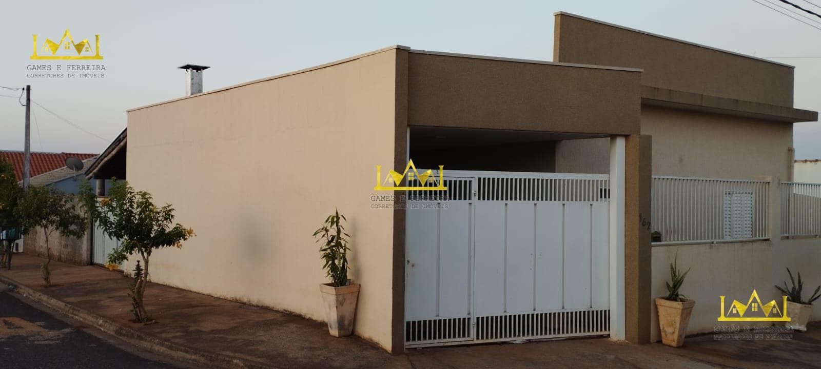 Casa a venda na cidade de Américo de Campos