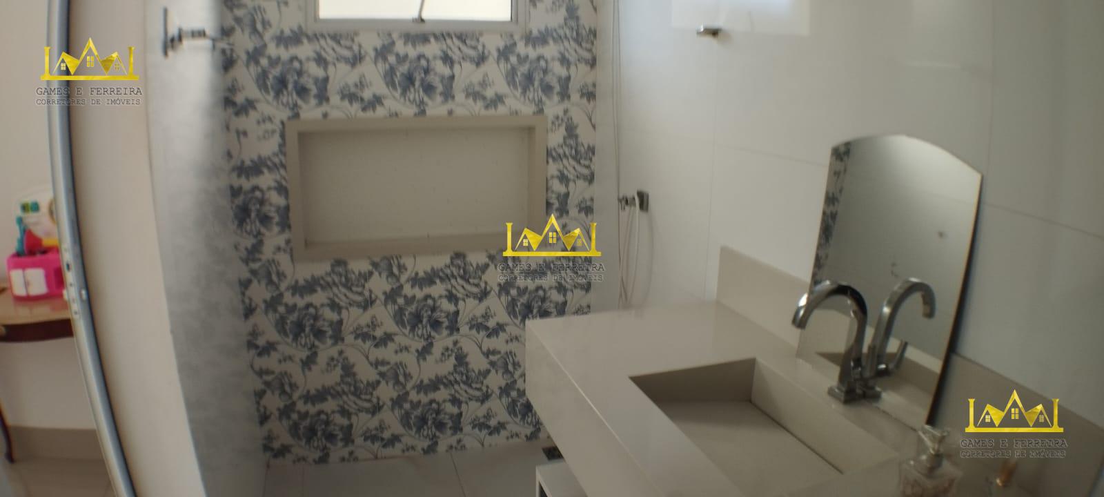 Casa a venda na cidade de Américo de Campos