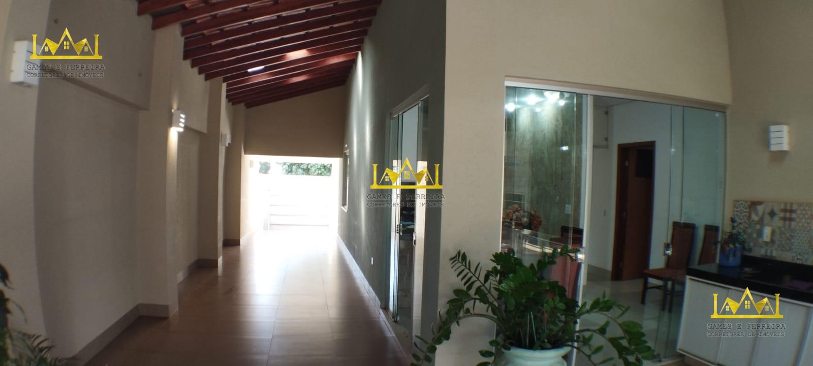 Casa a venda na cidade de Américo de Campos