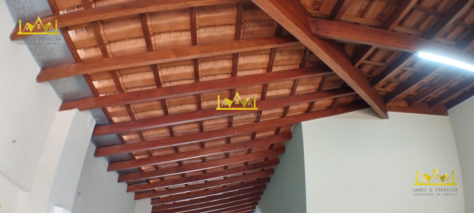 Casa a venda na cidade de Américo de Campos