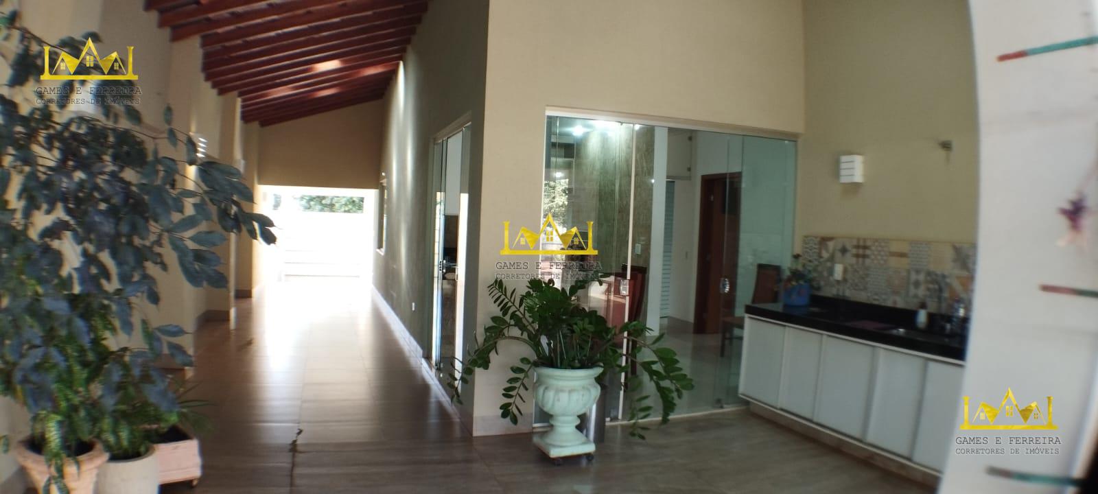 Casa a venda na cidade de Américo de Campos