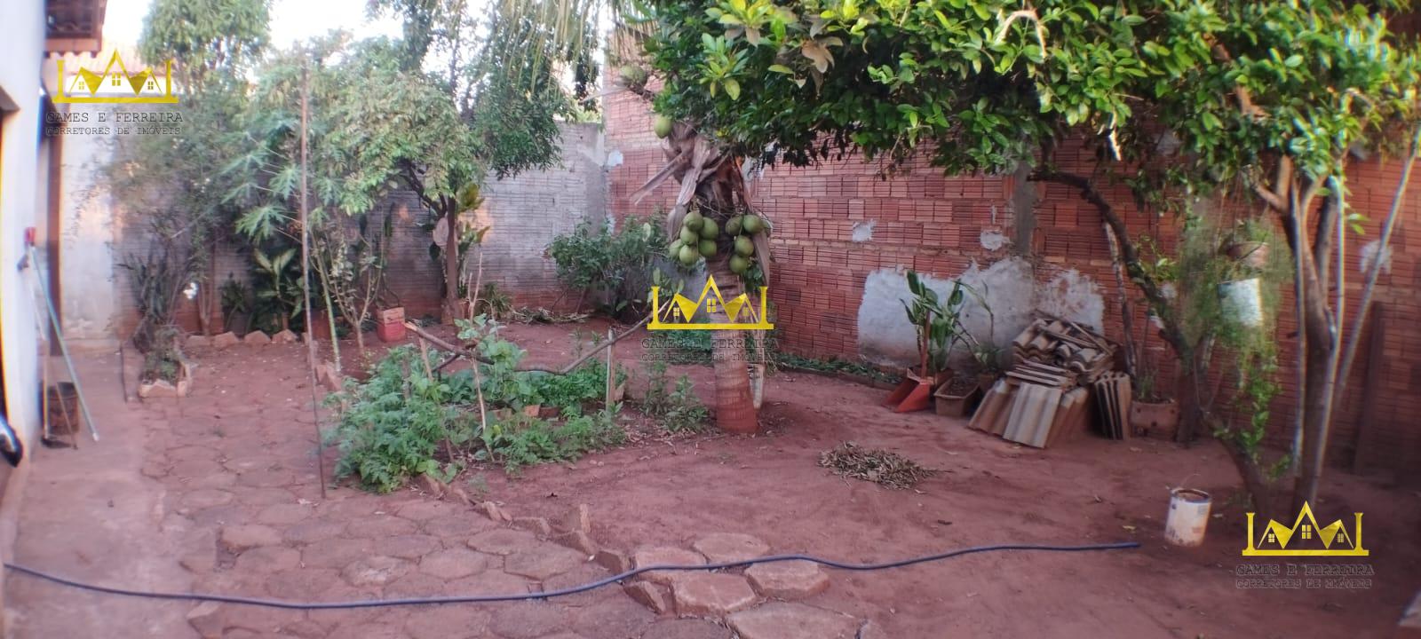 Casa a venda na cidade de Américo de Campos