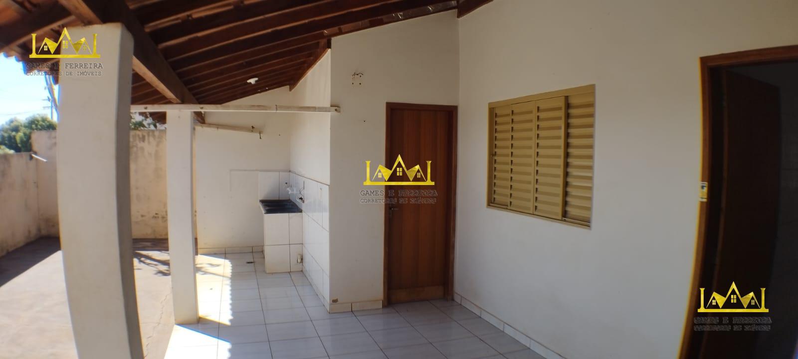 Casa a venda na cidade de Américo de Campos