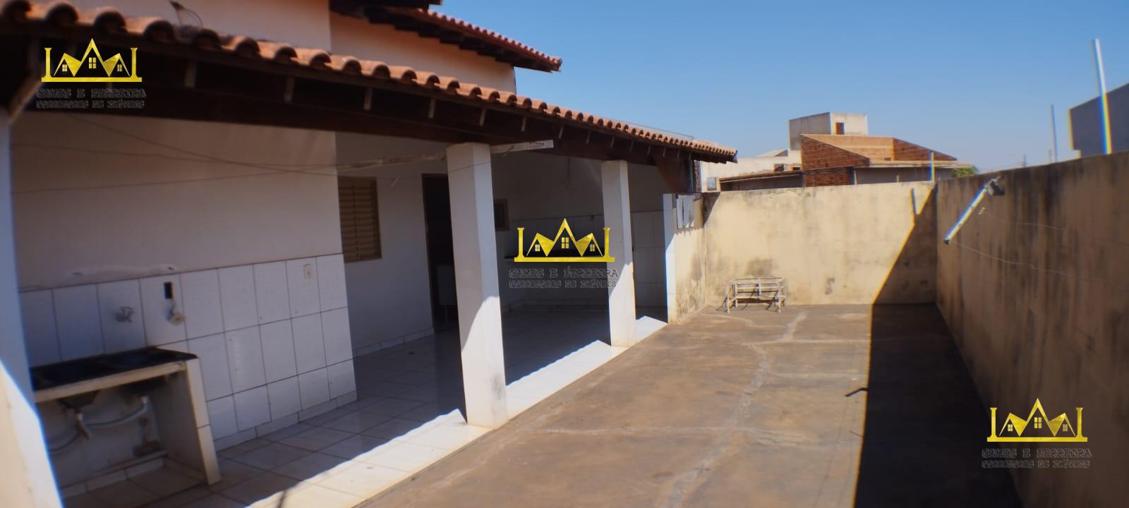 Casa a venda na cidade de Américo de Campos