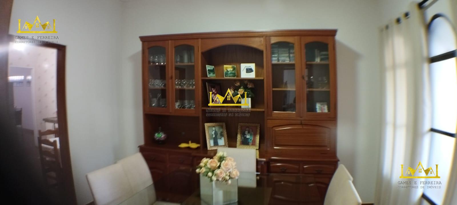 Casa a venda no município de Américo de Campos