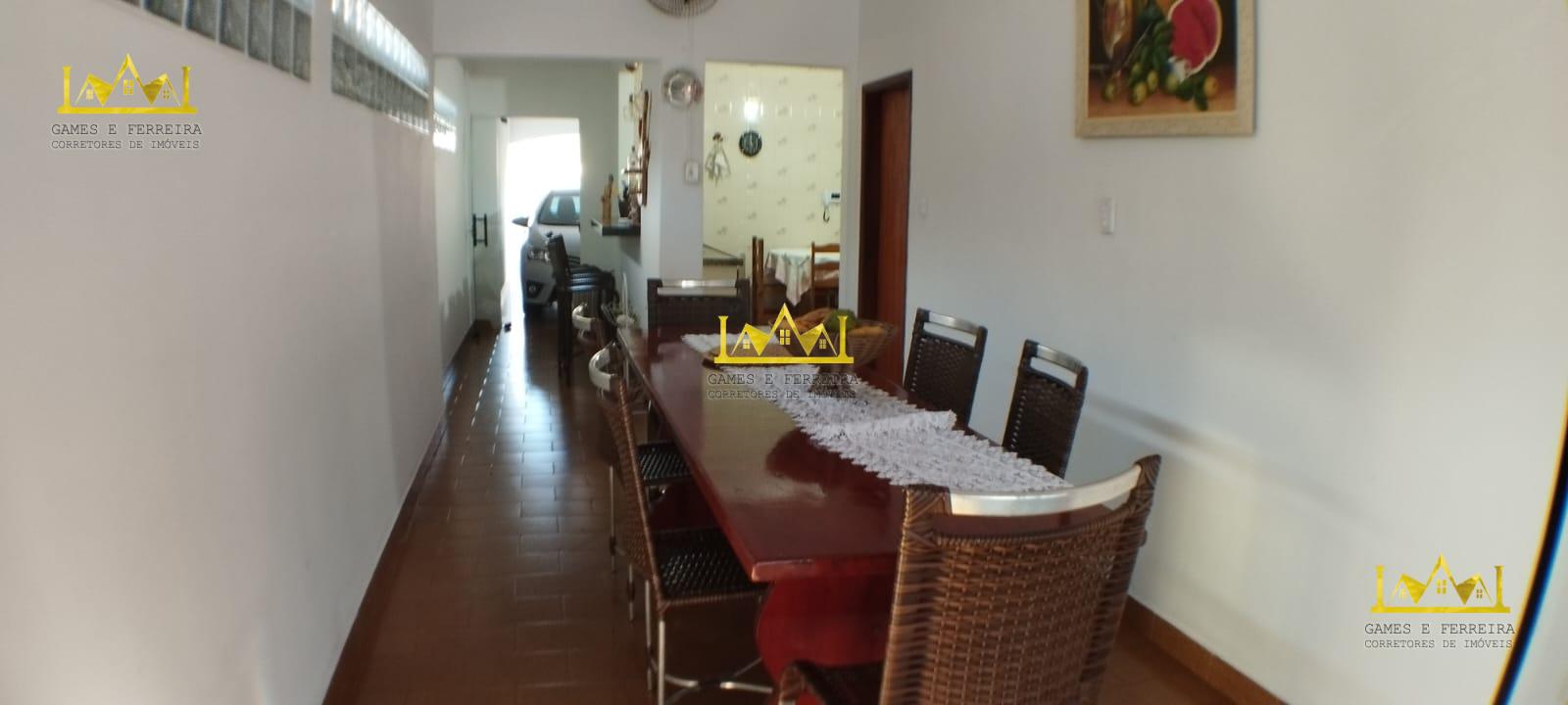 Casa a venda no município de Américo de Campos