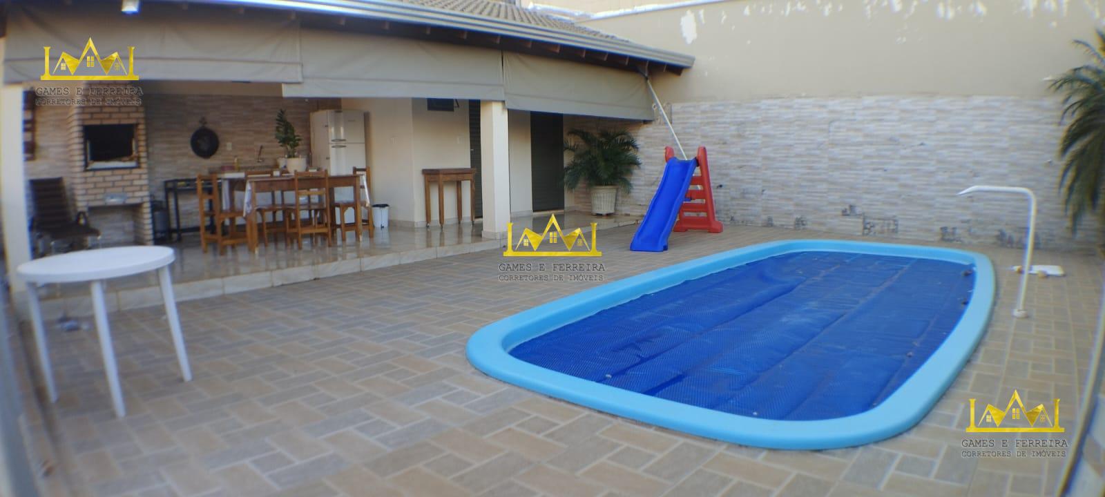 Casa a venda no município de Américo de Campos