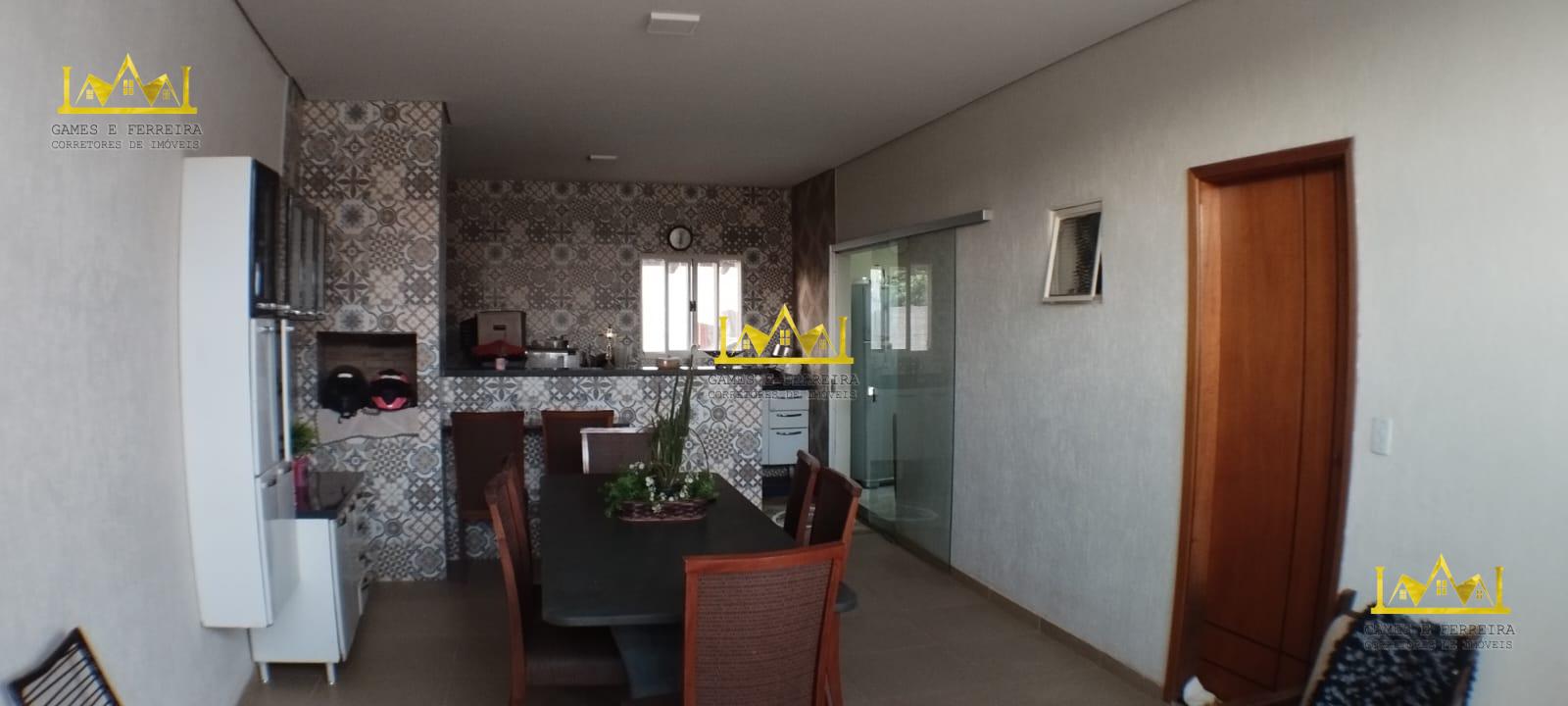 Casa a venda na cidade de Américo de Campos