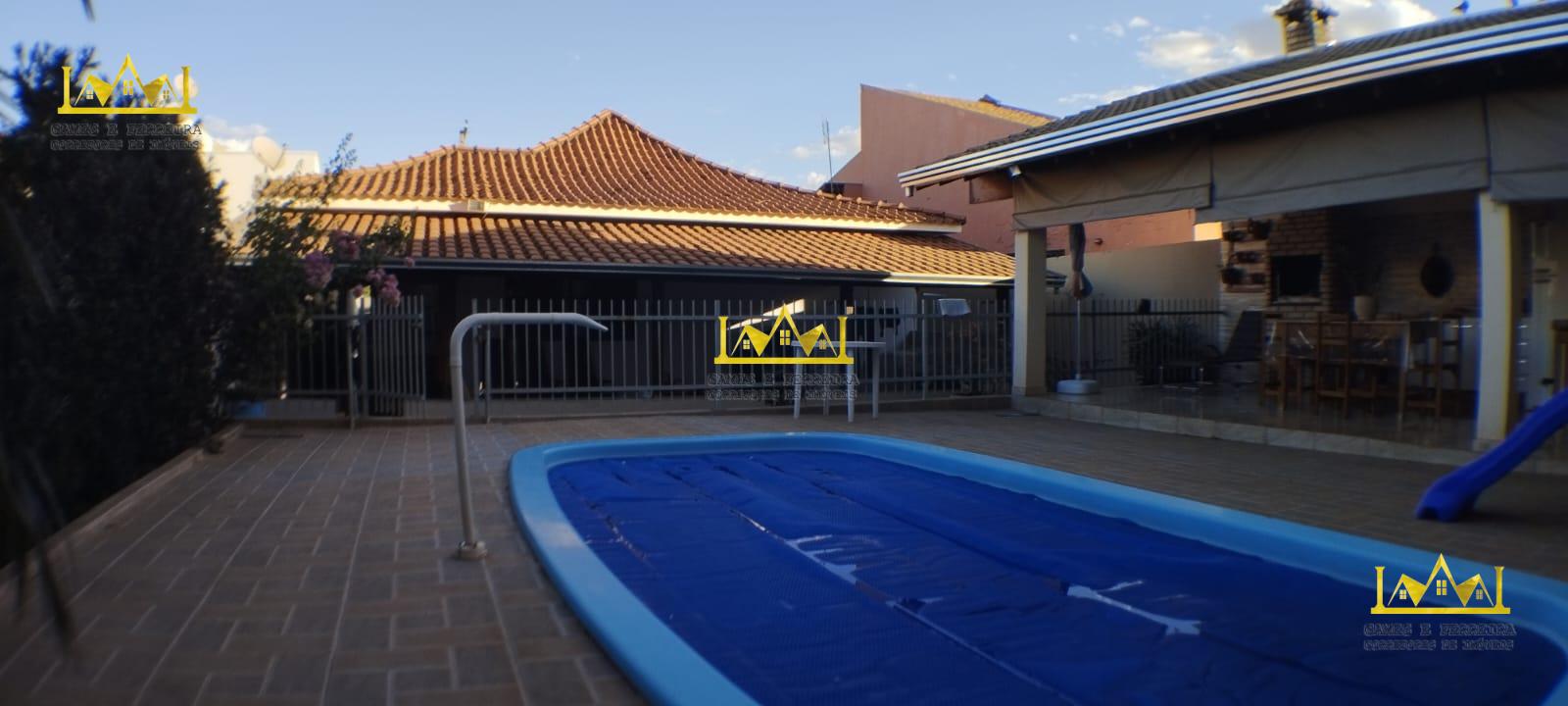 Casa a venda no município de Américo de Campos